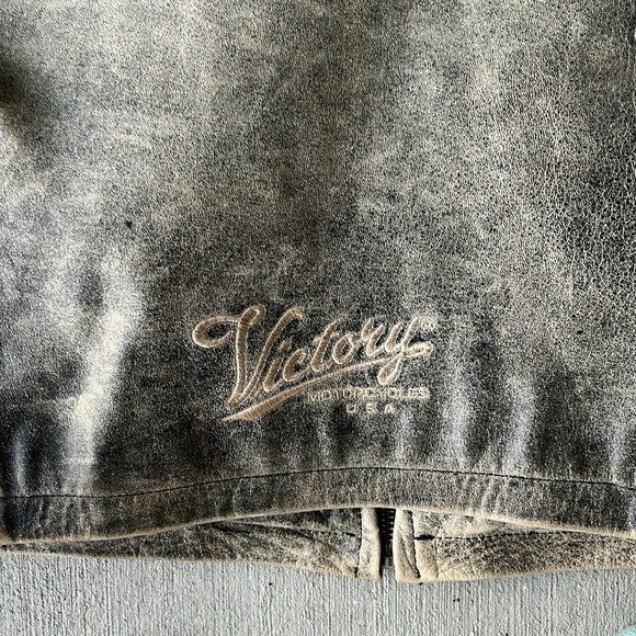 Victory Motorcycles USA Genuine Leather Distressed Two-Tone Jacket Men’s Large - Picture 7 of 9